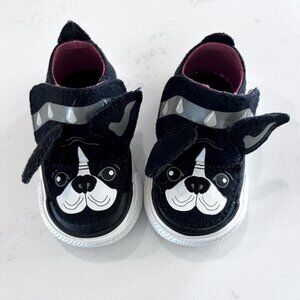 The CUTEST  baby puppy dog converse shoes